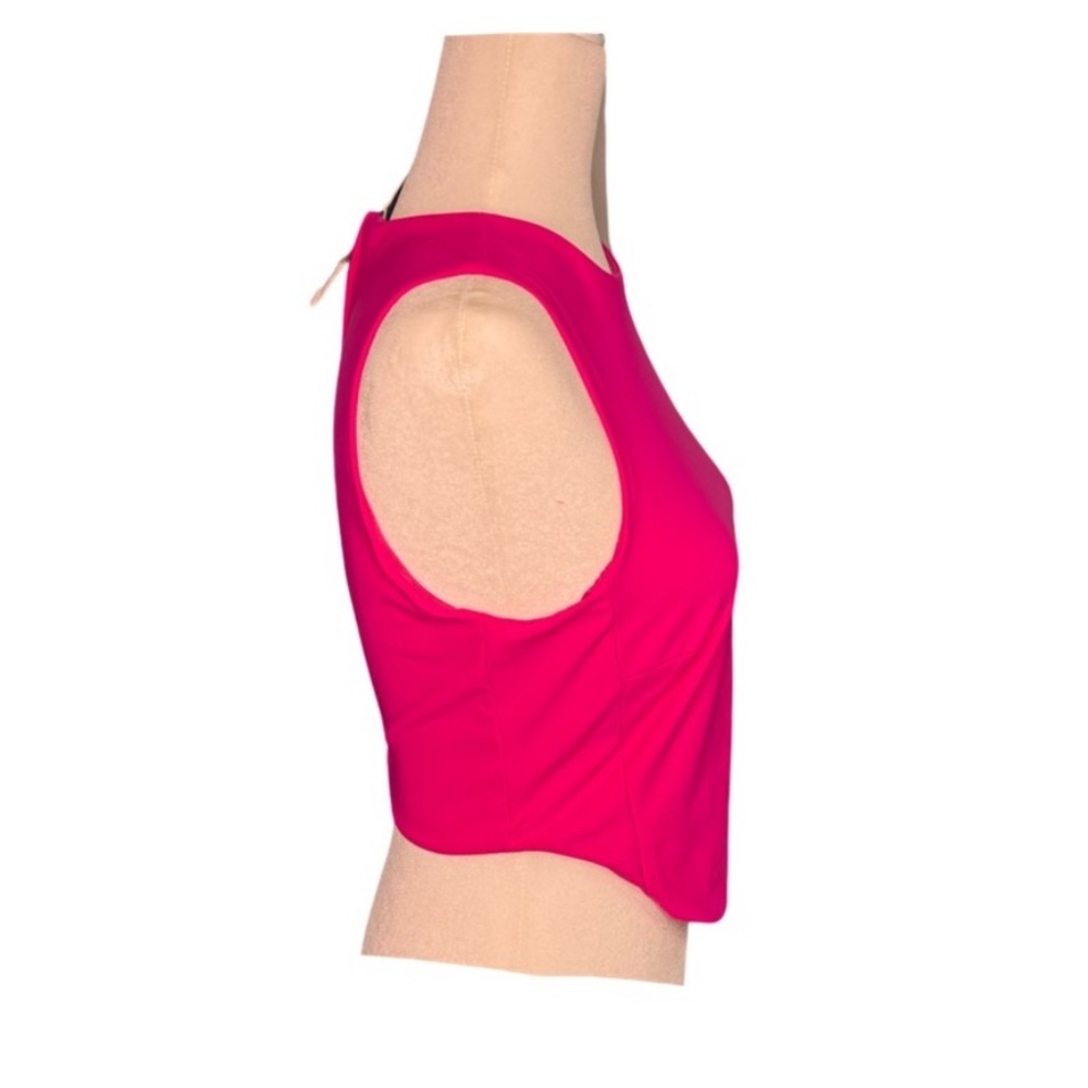 House of Harlow 1960 Fuchsia Pink
Crop Top Full Zip Back